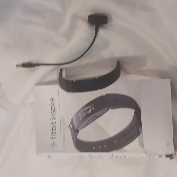 Fit bit - Picture 2 of 2